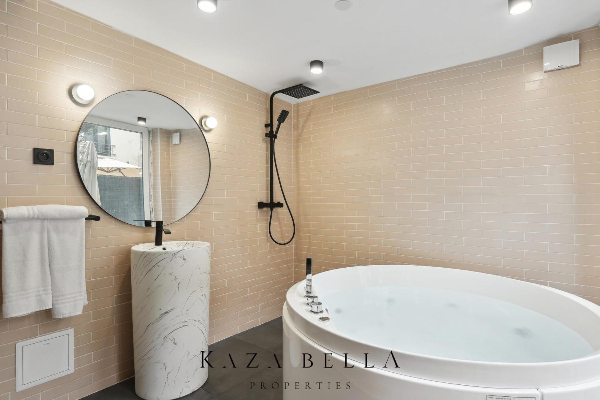 Kaza Bella - Maisons Alfort 6 Luxurious Little House With Private Garden And Jacuzzi Kültér fotó